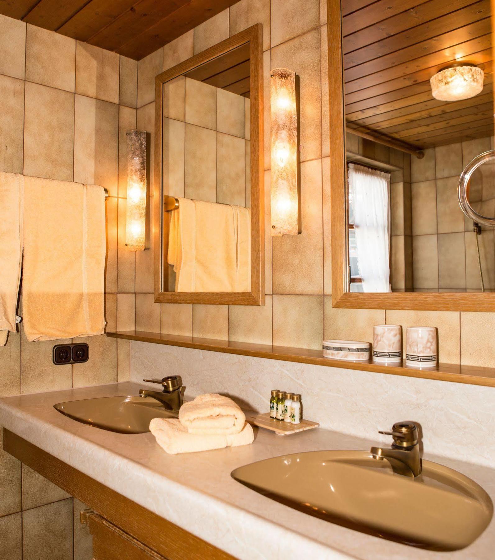 Chalet Brunnenhof Санкт-Антон-ам-Арльберг Экстерьер фото